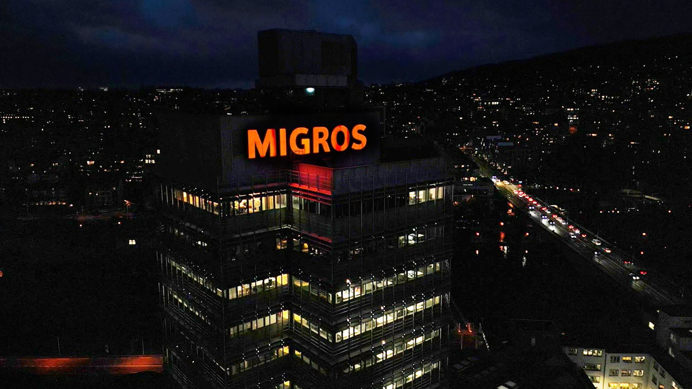 Das System Migros – Wie es zum grossen Abbau kam