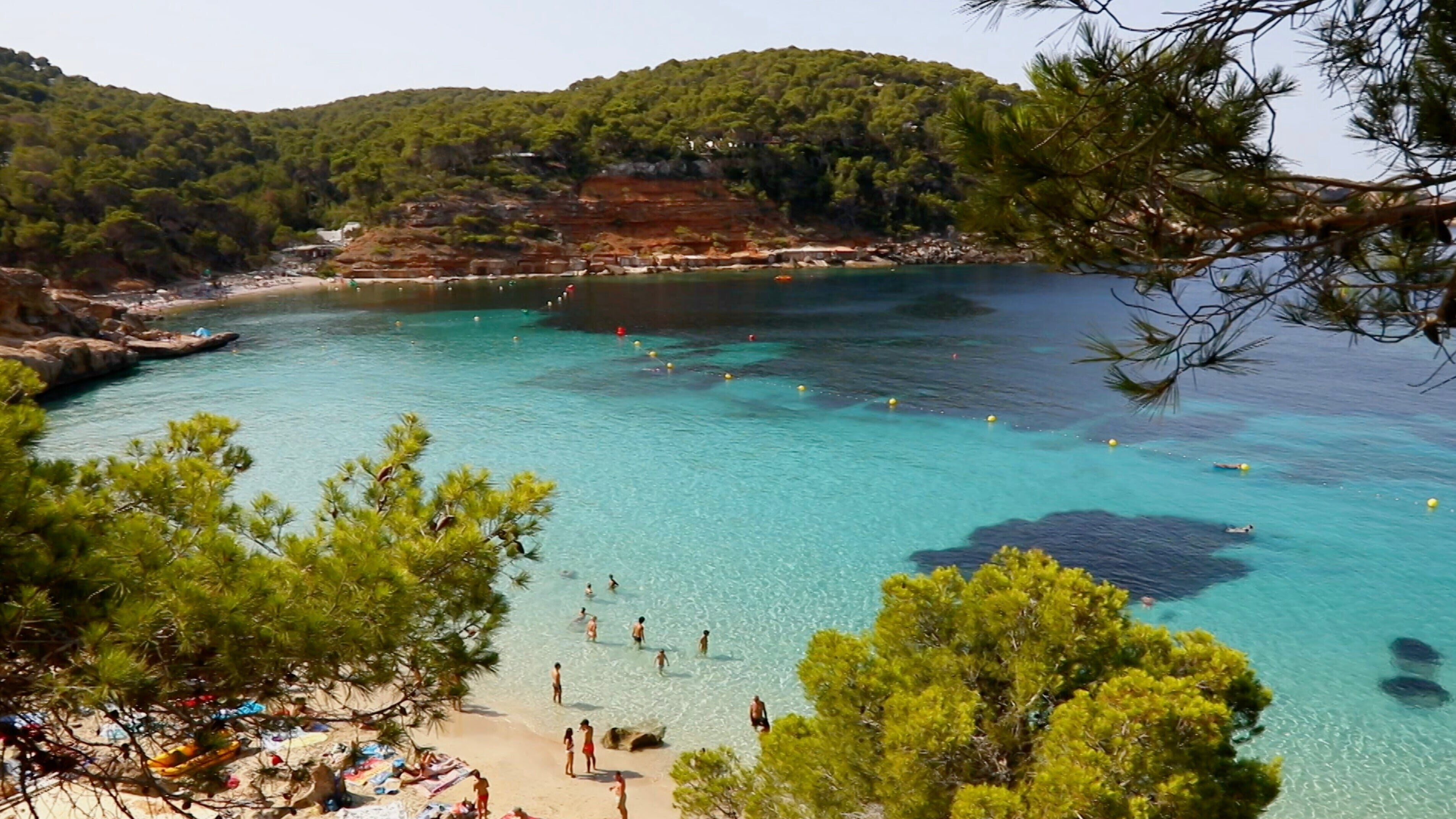 Ibiza – Partyinsel und Hippieparadies