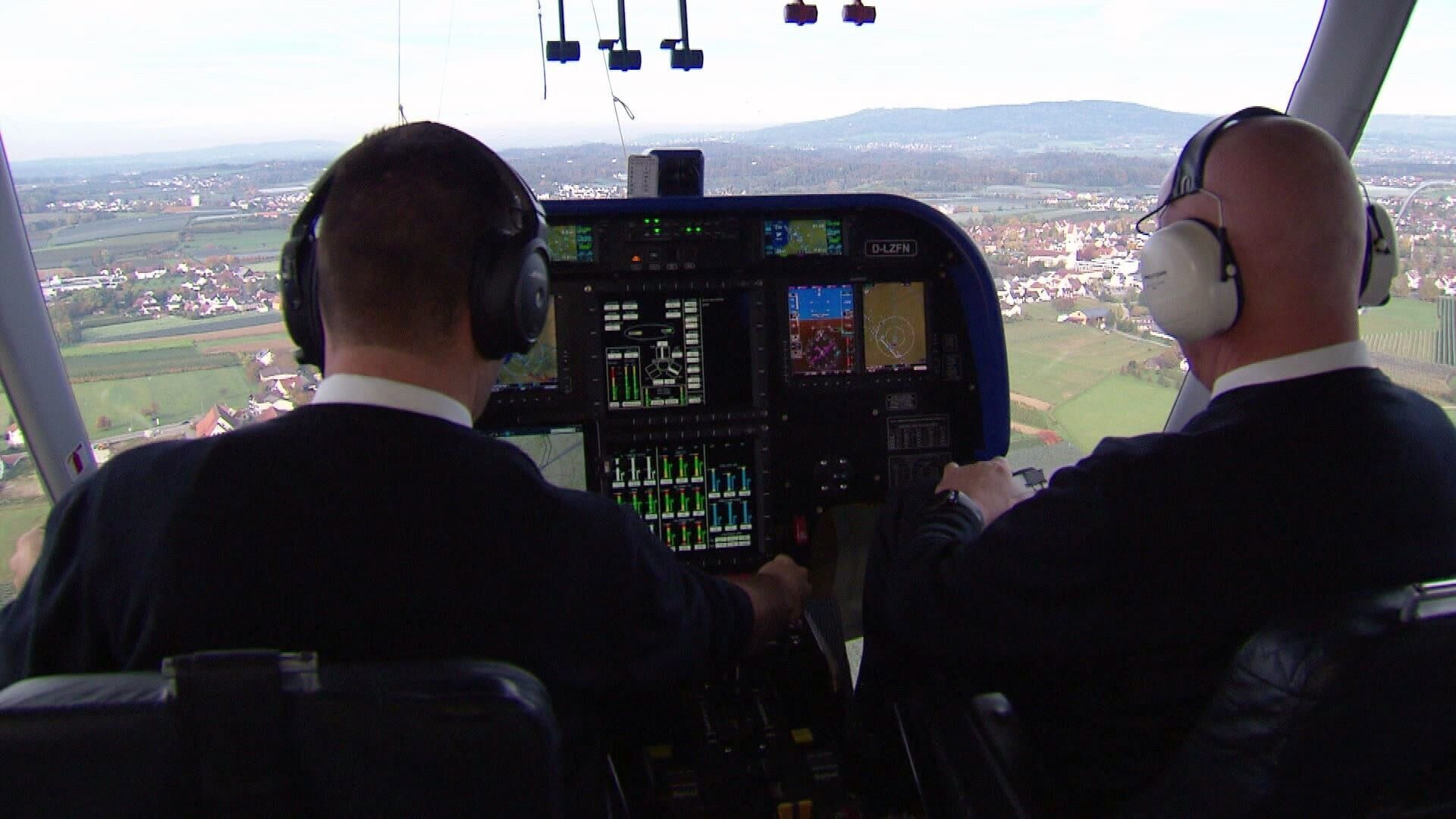 Luftschiff-Giganten am Bodensee – Zeppelin-Pilot Mario hebt ab