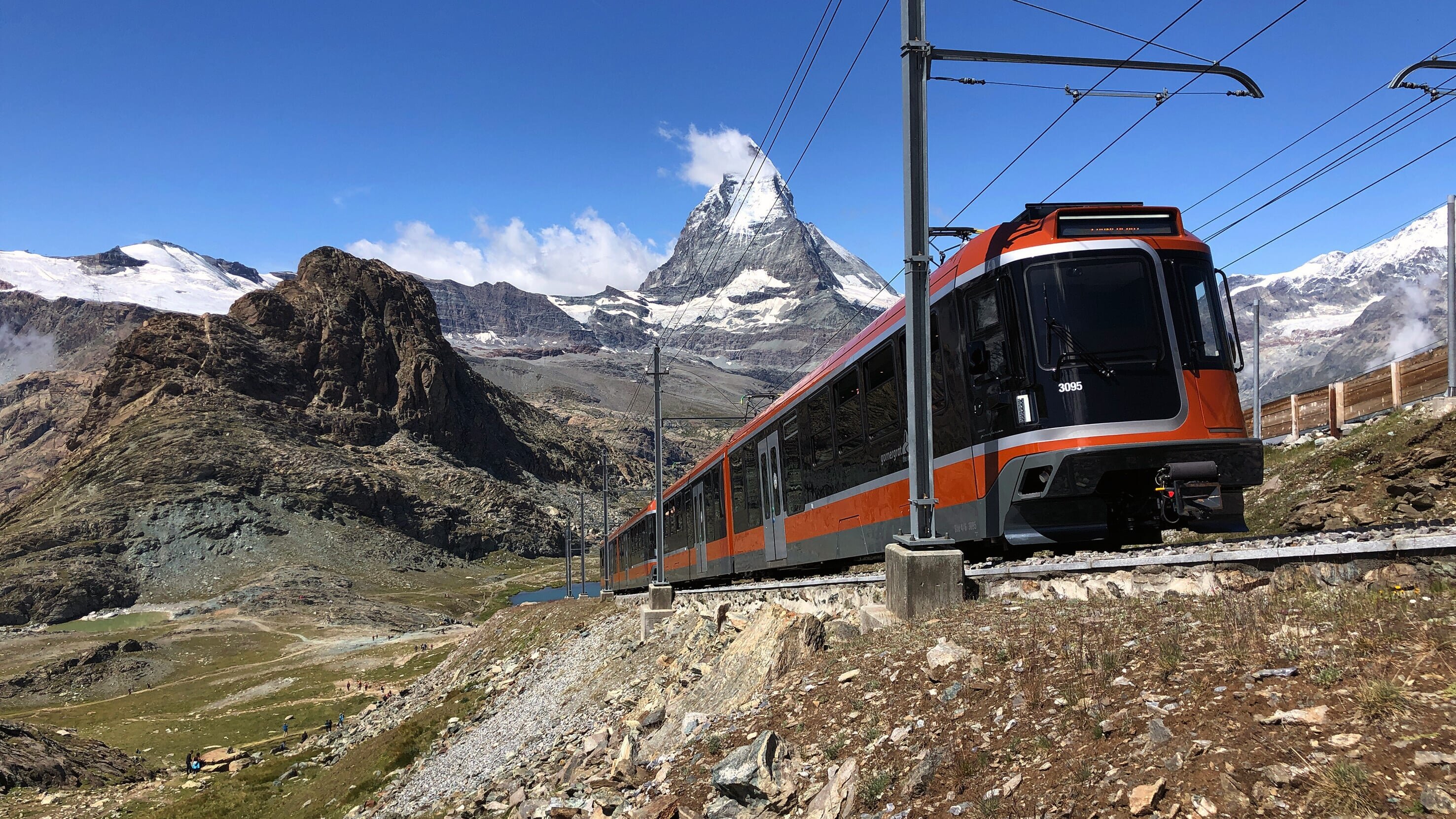 Mit dem Zug zum Matterhorn