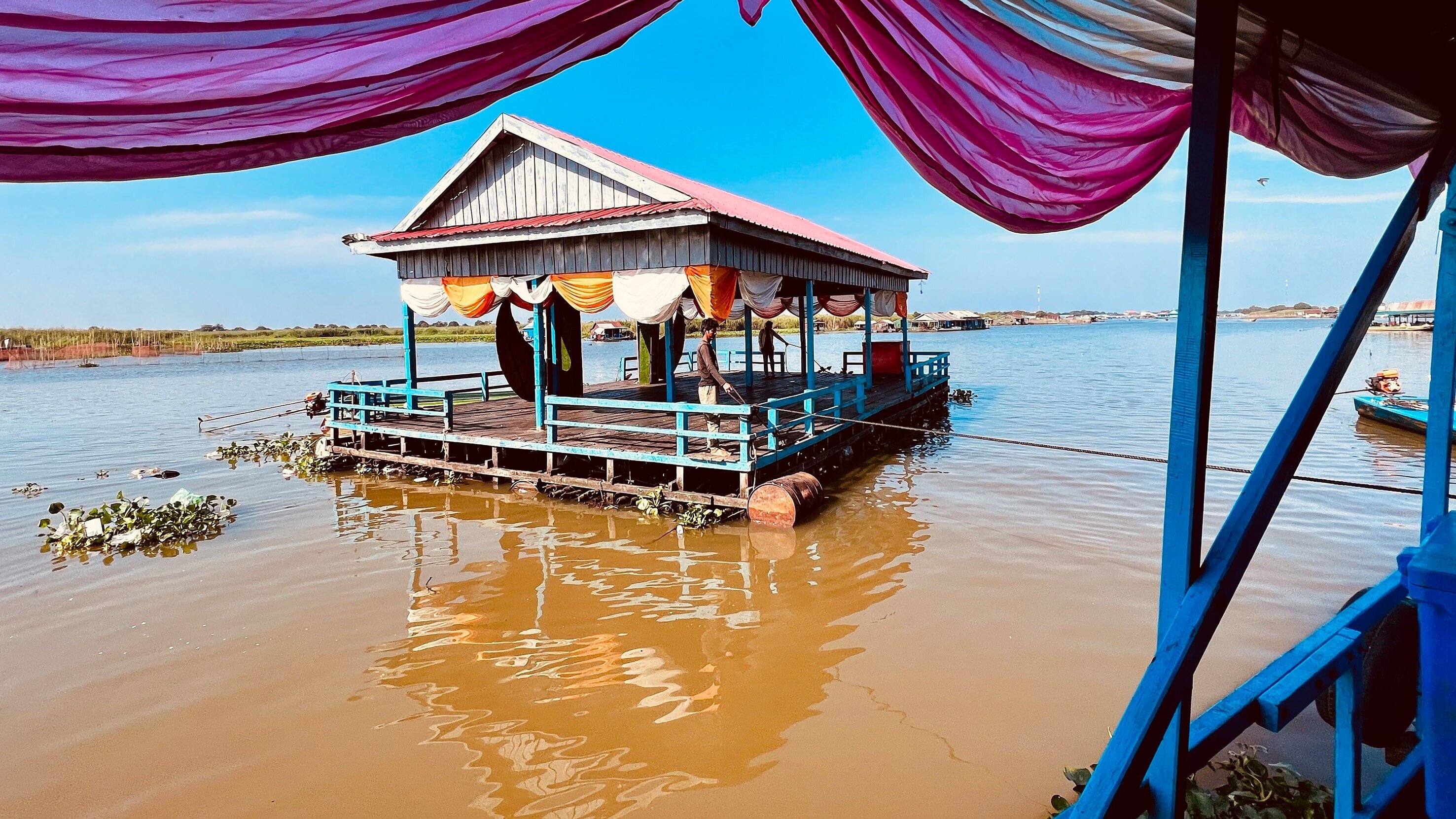Kambodschas schwimmende Dörfer: Umzug am Tonle Sap