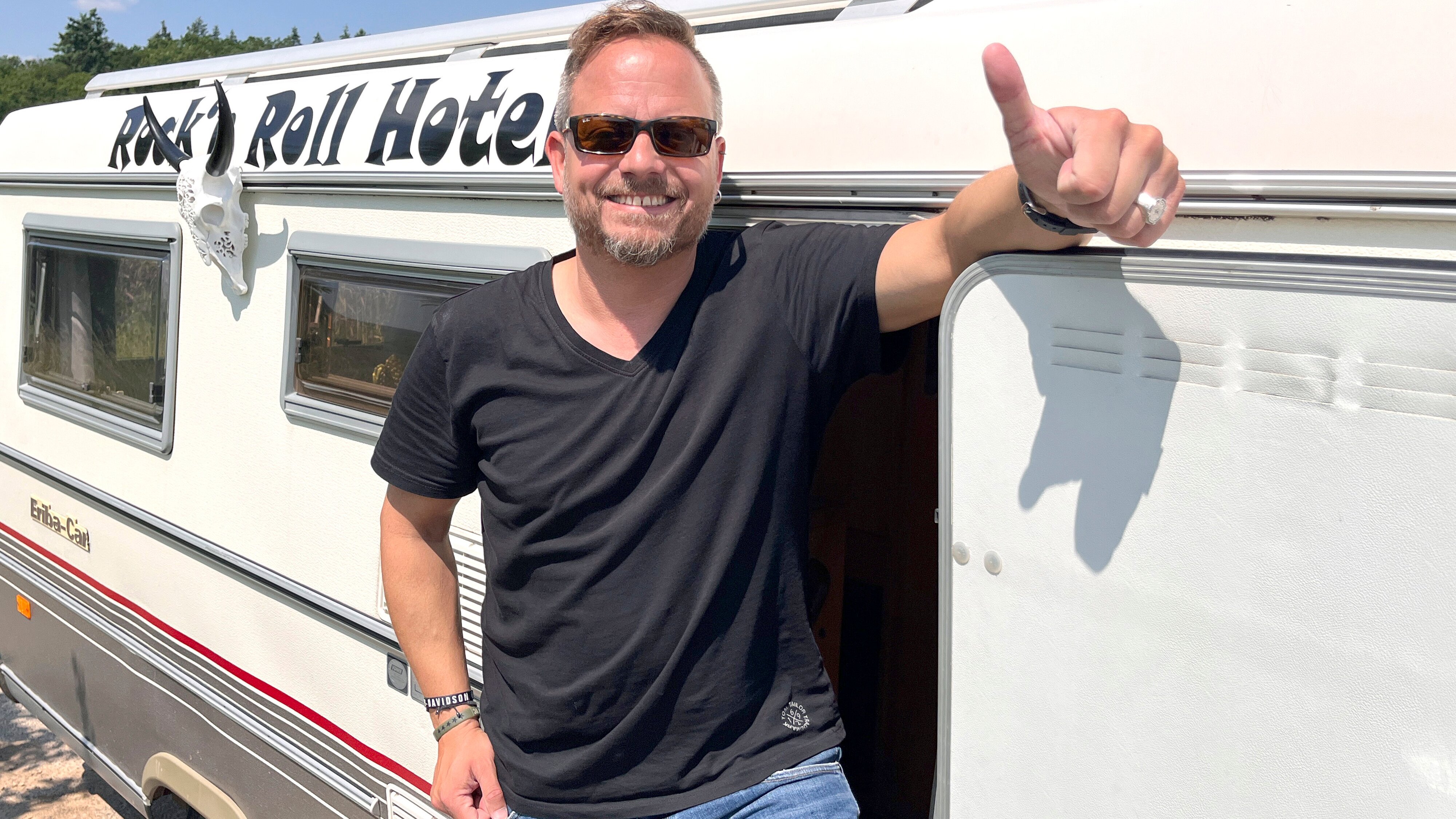 Der Camping-Check: Blaulicht-Camper & Lieblingsplätze