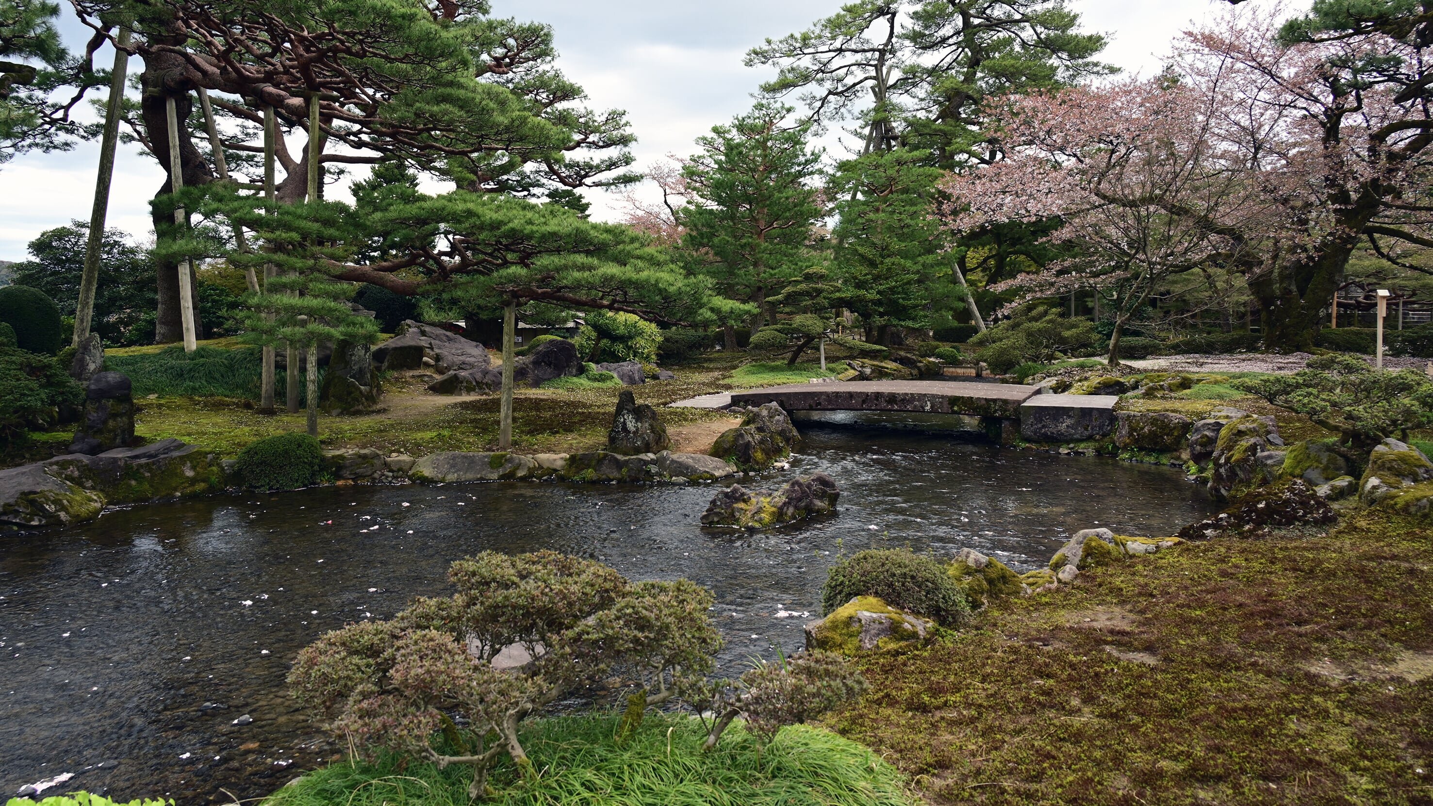 Bahnknoten Kanazawa – Japans Westküste