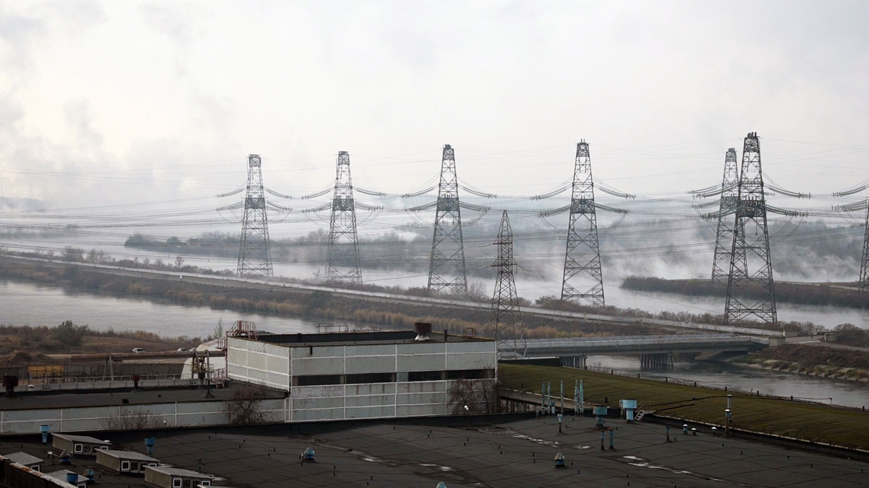 Inside Saporischschja – Ein Atomkraftwerk im Krieg