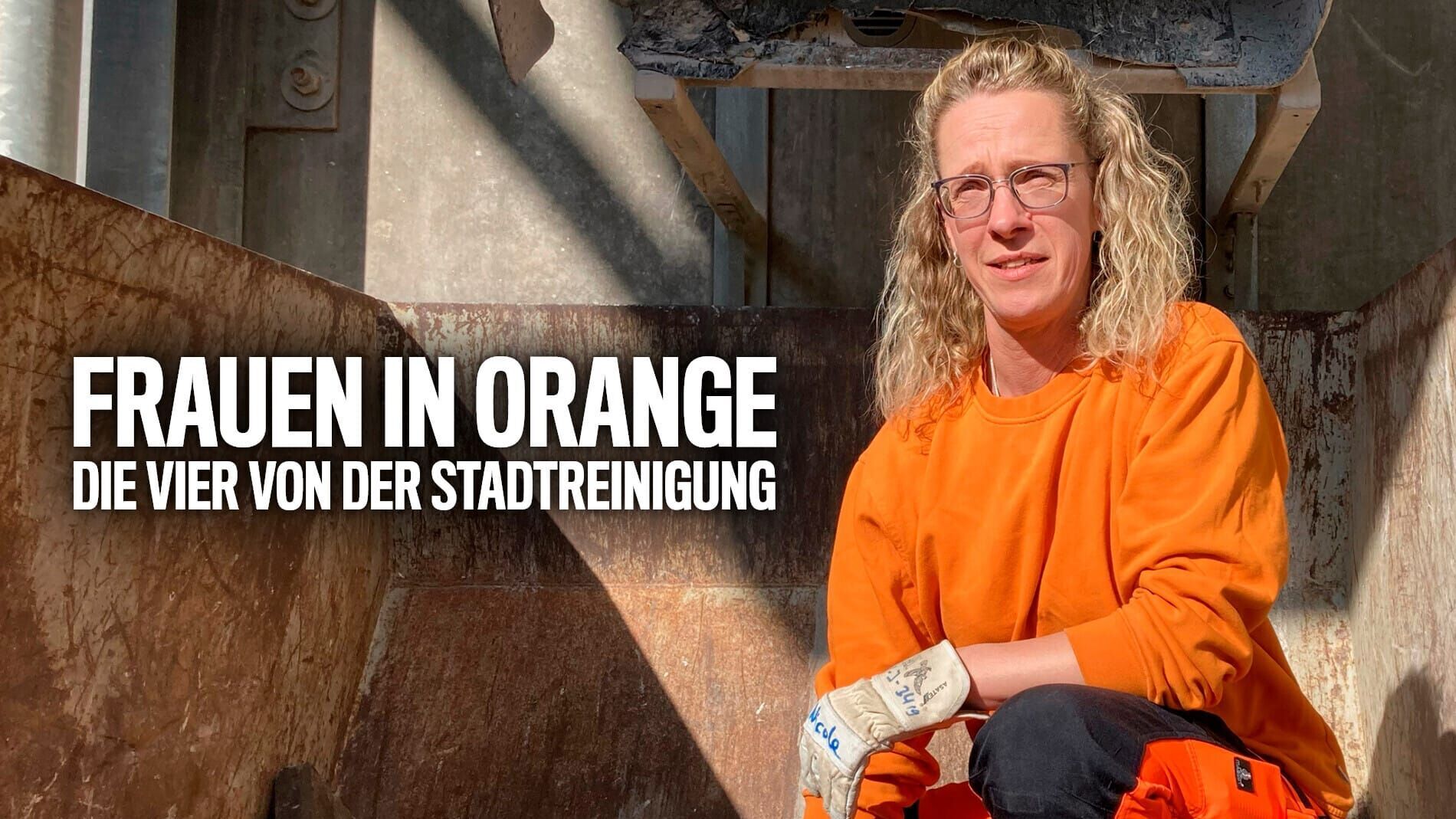 Frauen in Orange