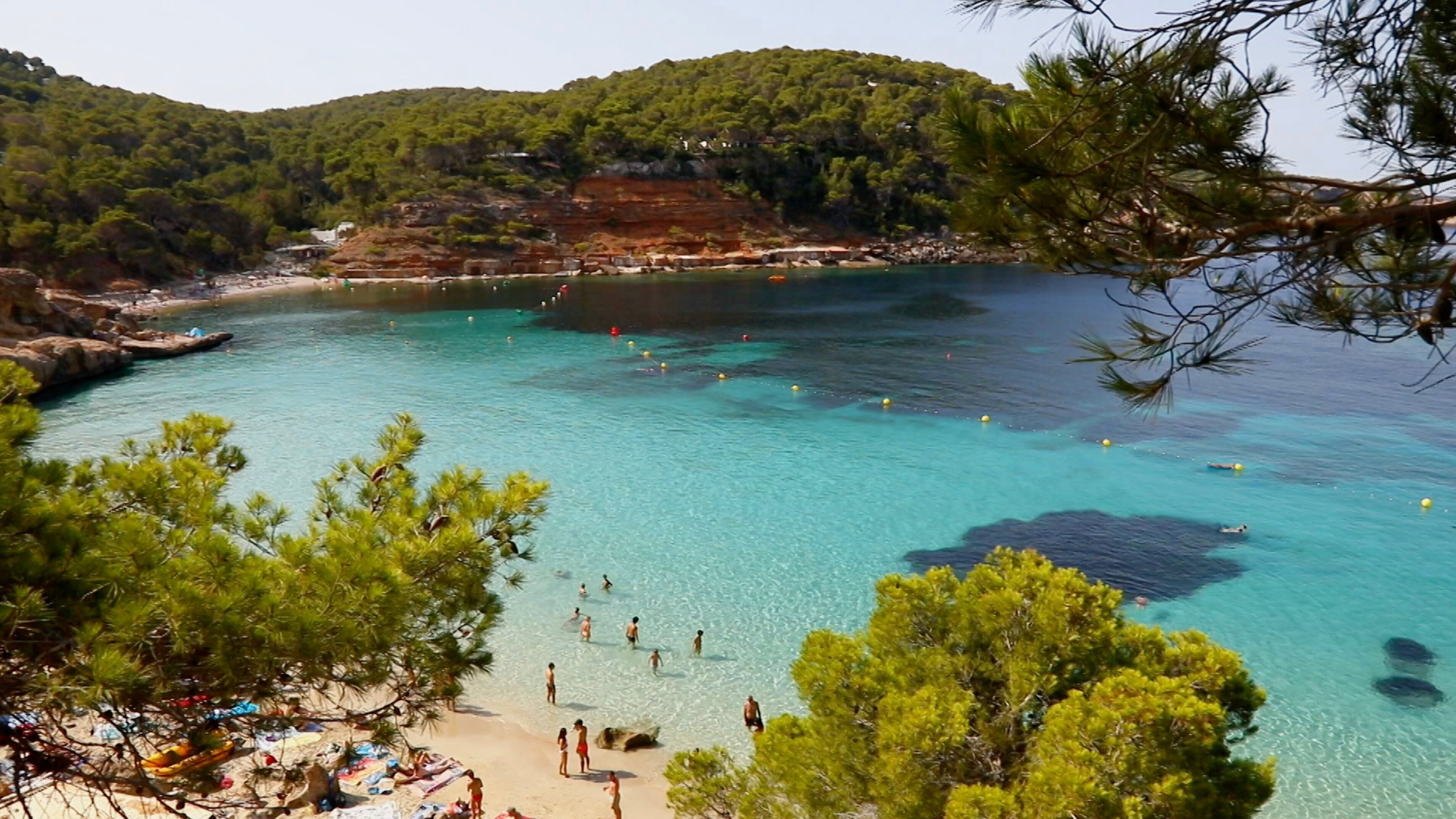 Ibiza – Partyinsel und Hippieparadies