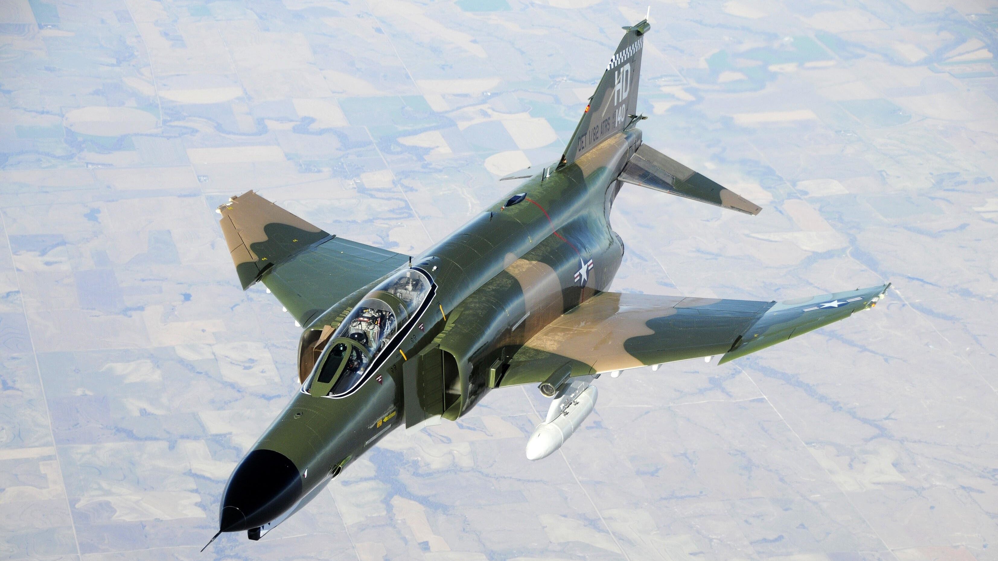 McDonnell F-4 – Phantom aus Stahl