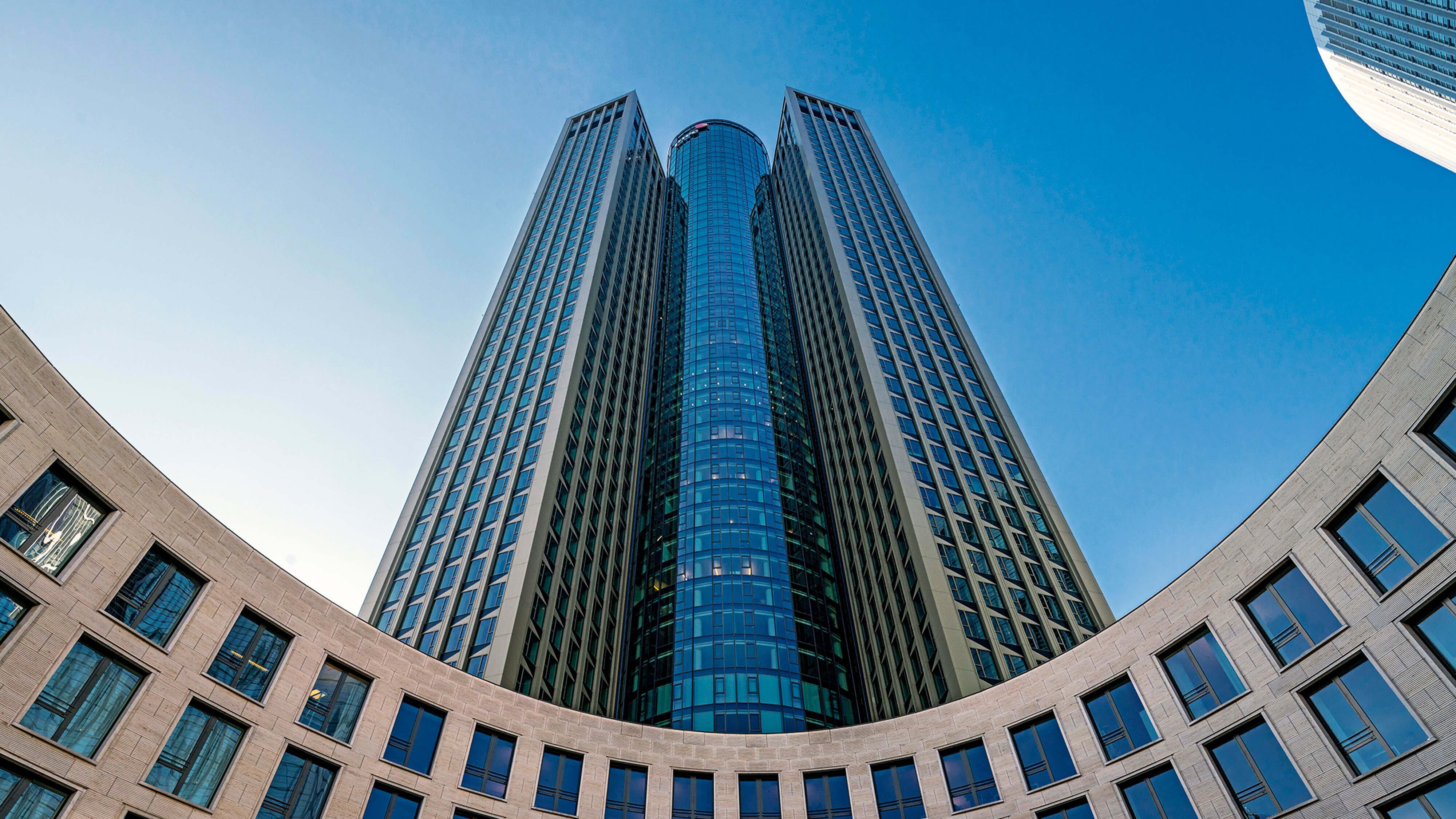 Inside Skyline Frankfurt