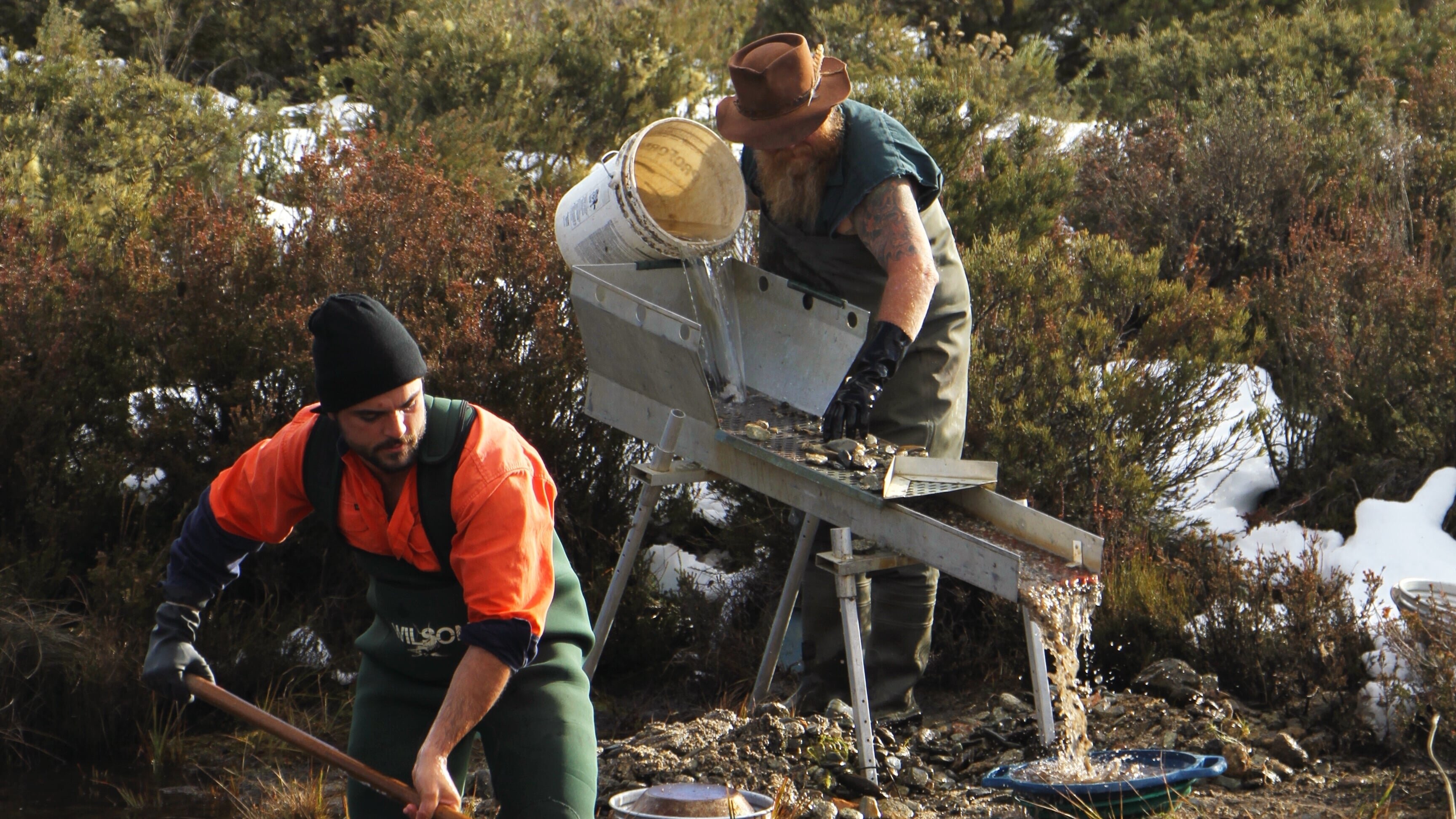 Opal Hunters: Red Dirt Road Trip