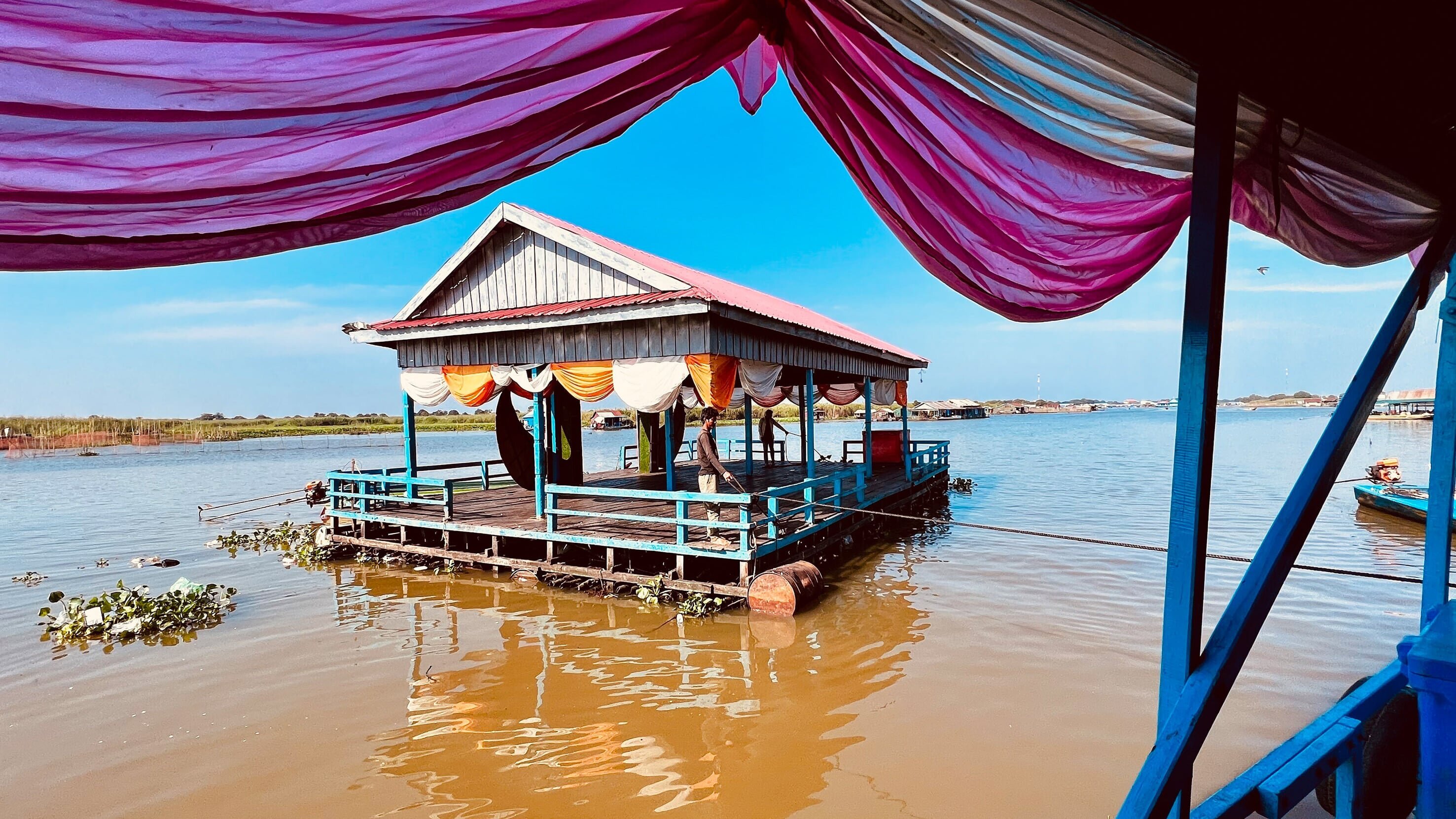 Kambodschas schwimmende Dörfer: Umzug am Tonle Sap