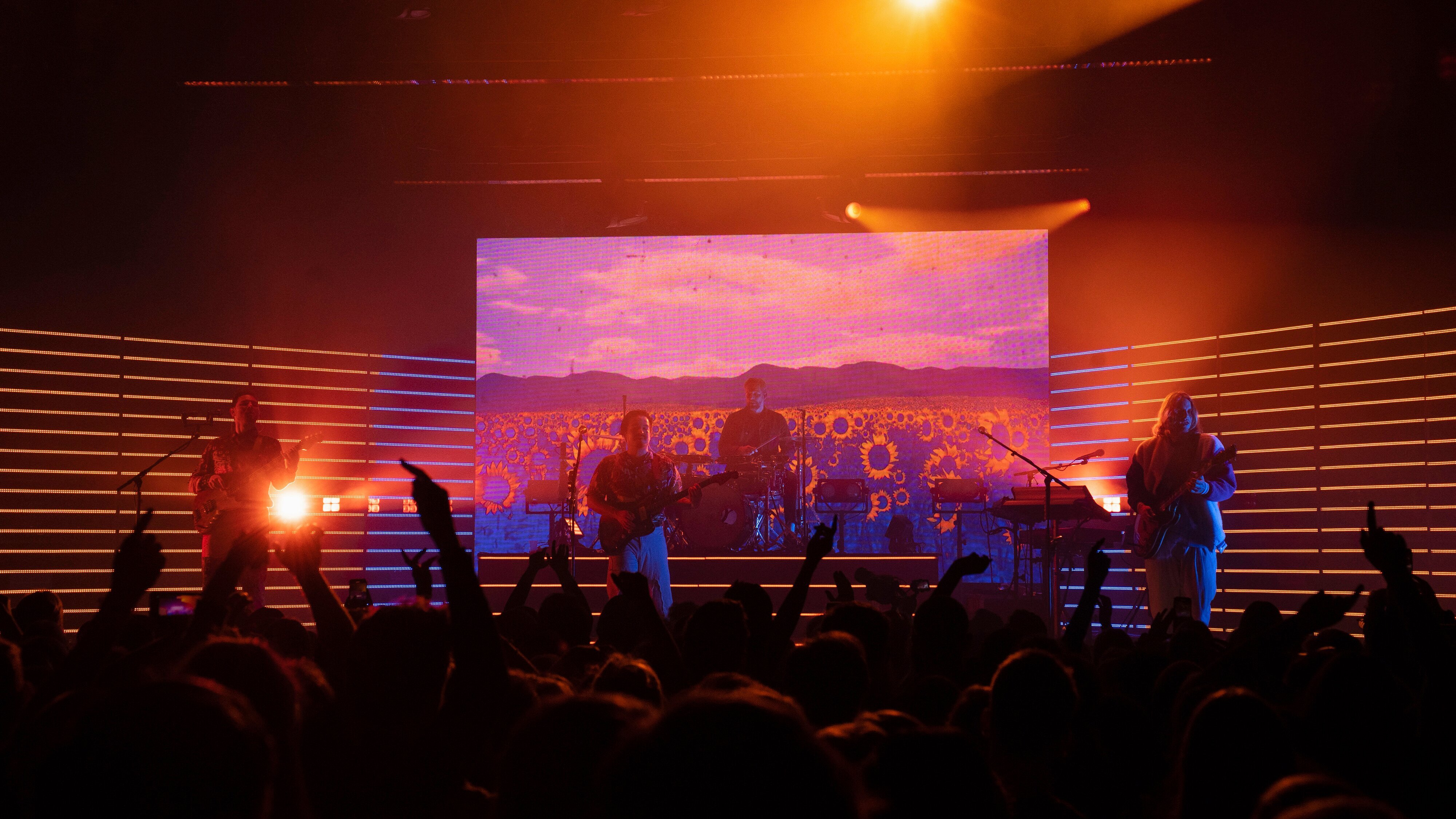 Milky Chance – "Two High School Friends Making Music"