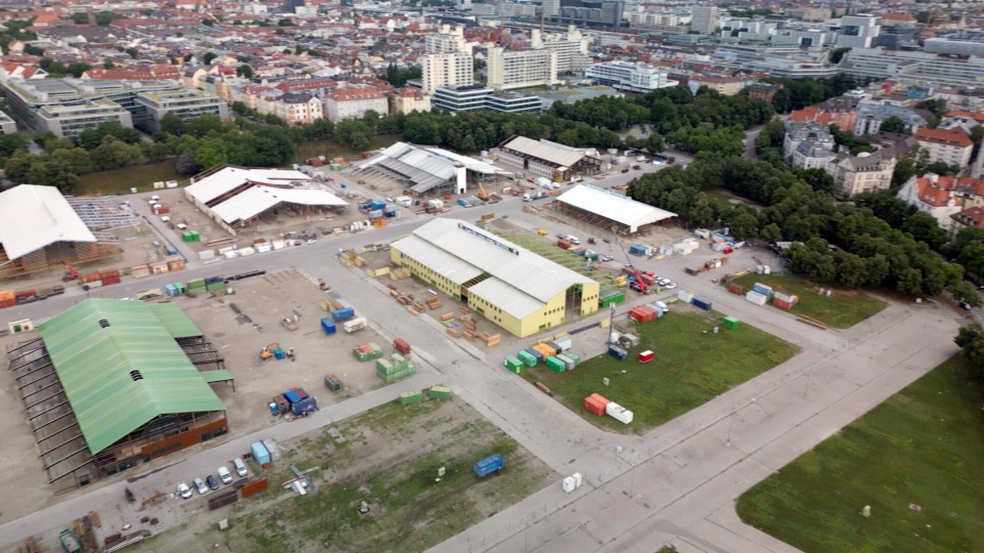 Die Oktoberfest-Macher – Zwischen Tradition und totaler Gaudi