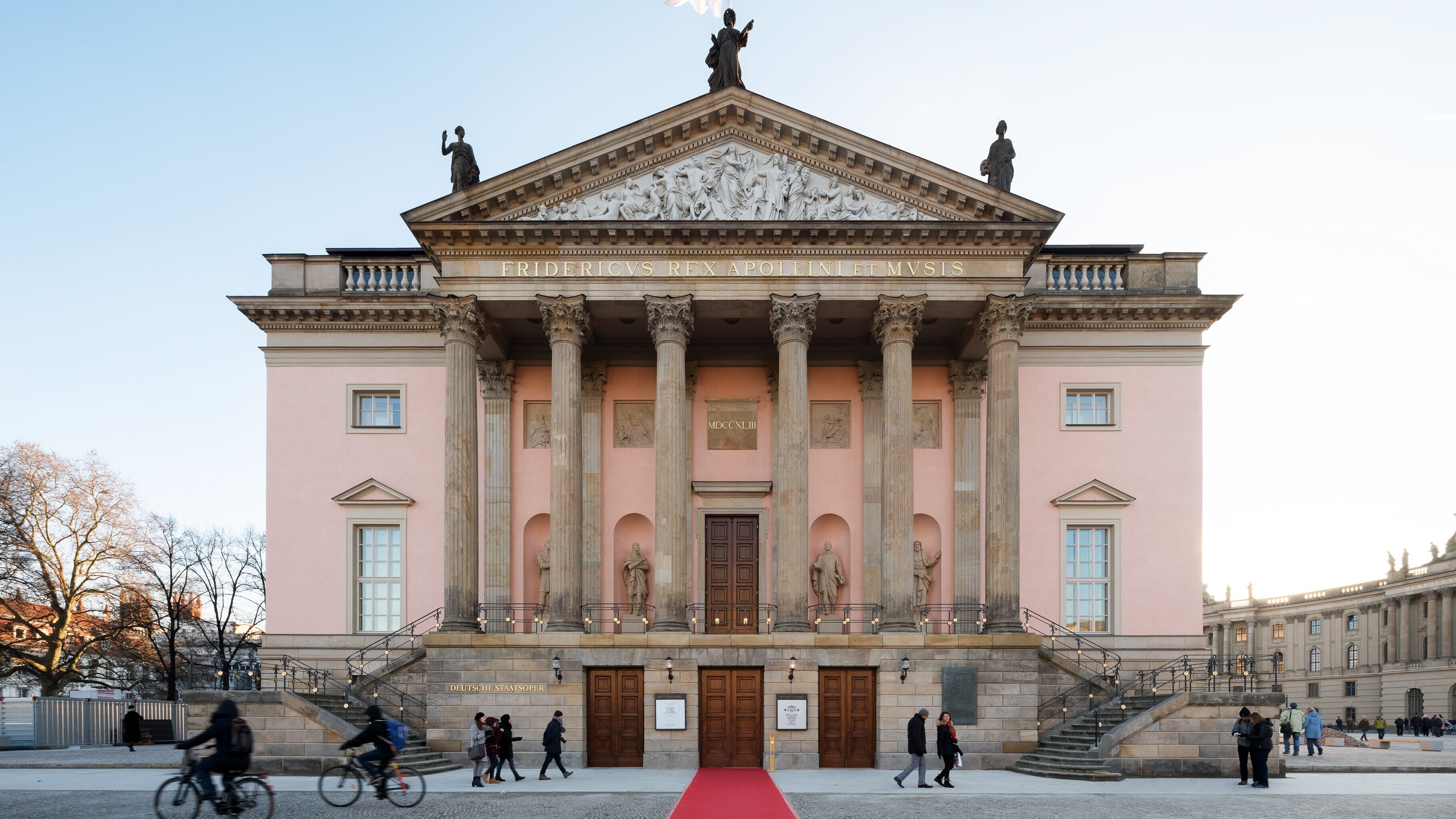 Christian Thielemann dirigiert Mendelssohn Bartholdy und Schönberg