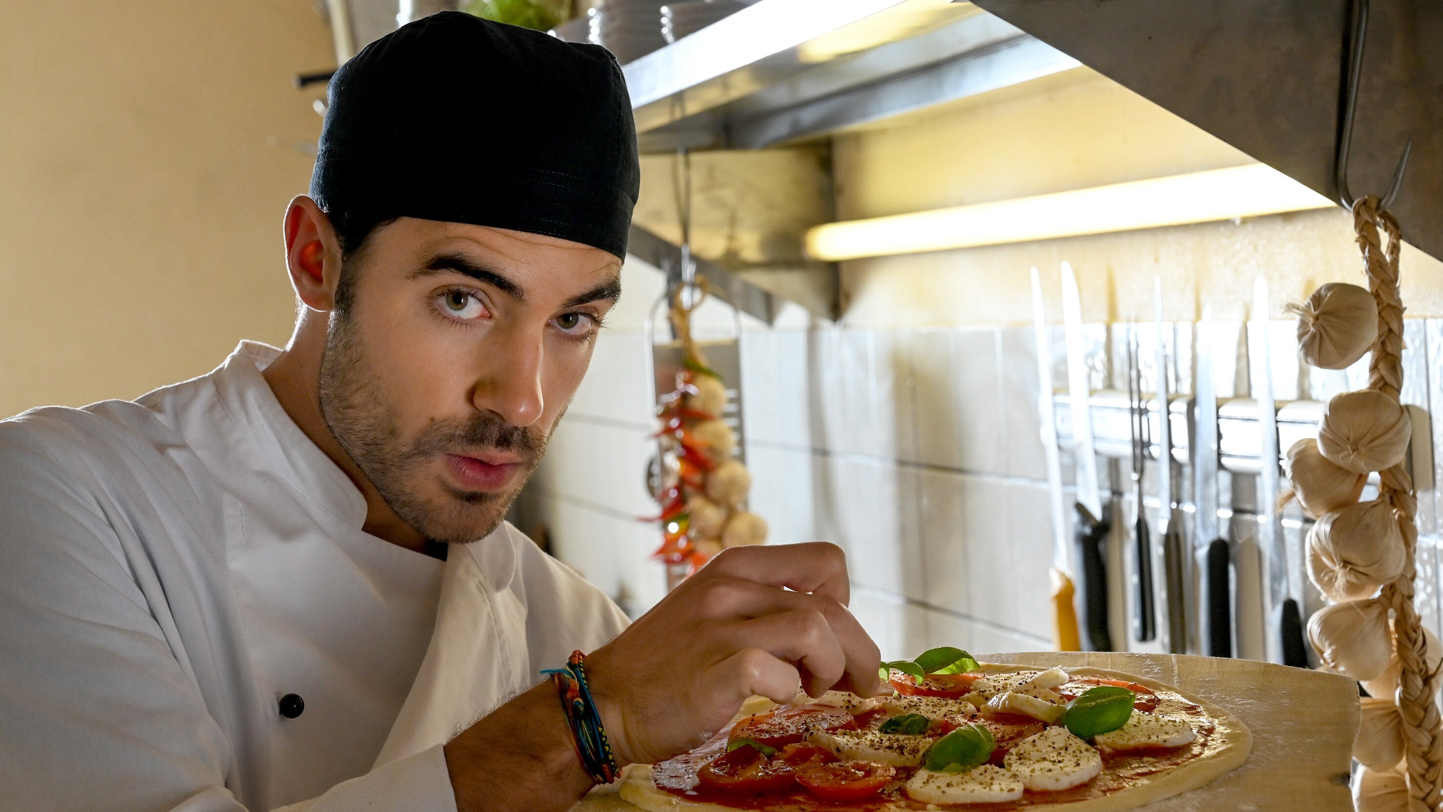 Spätzle Arrabbiata oder Eine Hand wäscht die andere