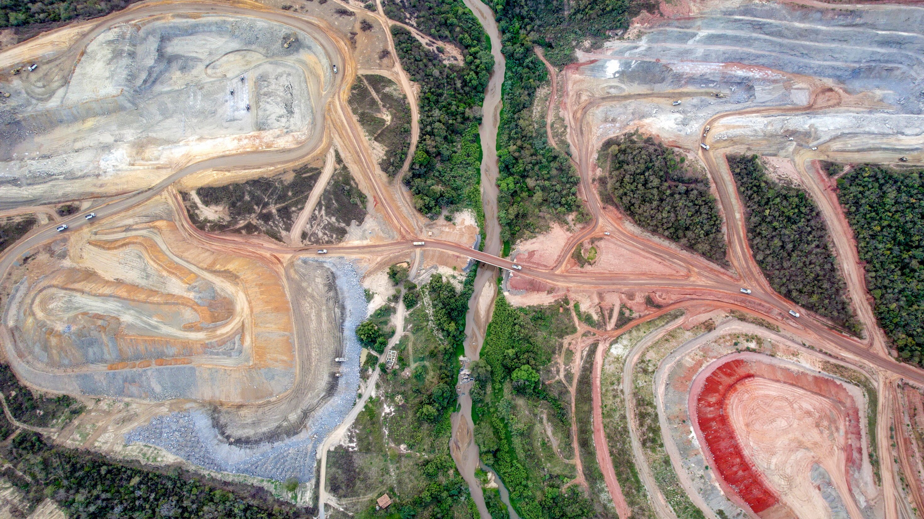 Umweltzerstörung beim Abbau – Greenwashing in Brasilien?